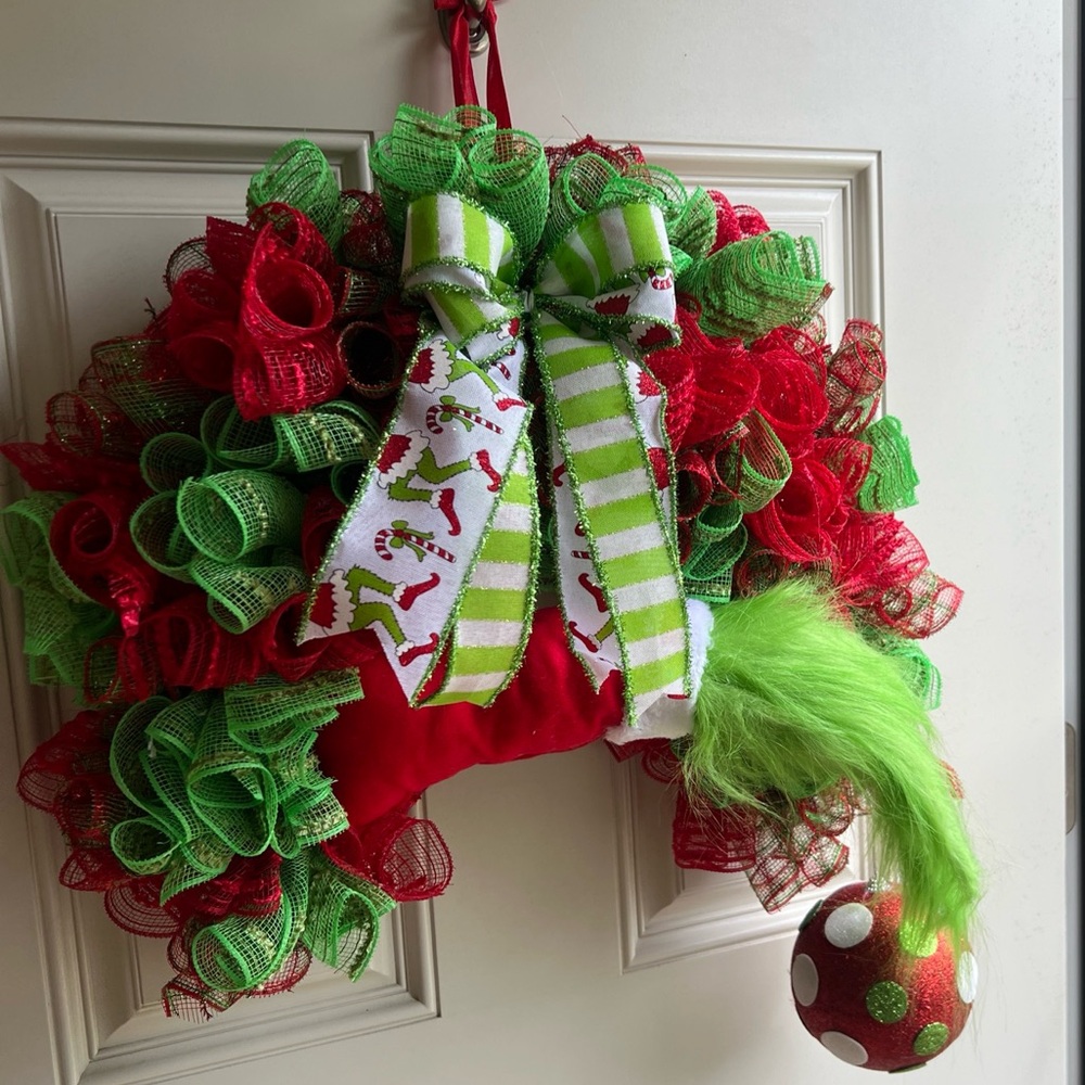 The Grinch Green Monster 16 Inch Wreath Front Door Indoor Decor Christmas
